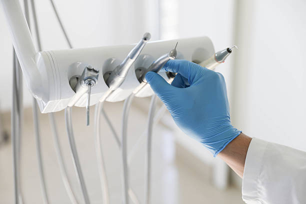 Professional Tooth Extraction technician working in Tioga, TX
